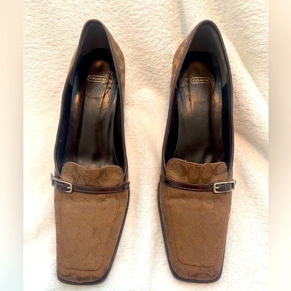Coach Monogram Heels Size 5 - Picture 1 of 3